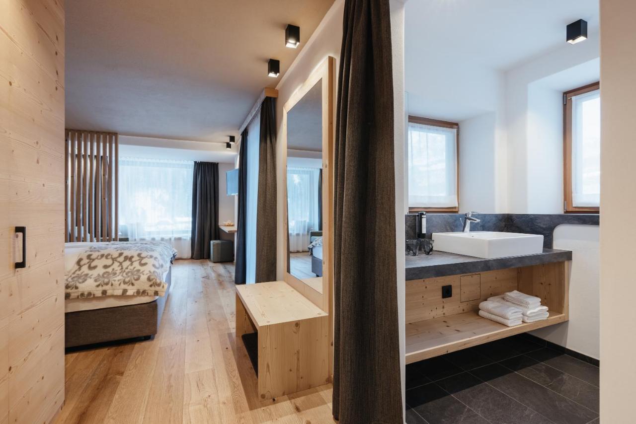 Berghotel Sanvi Сан-Мартіно-ін-Бадія Екстер'єр фото